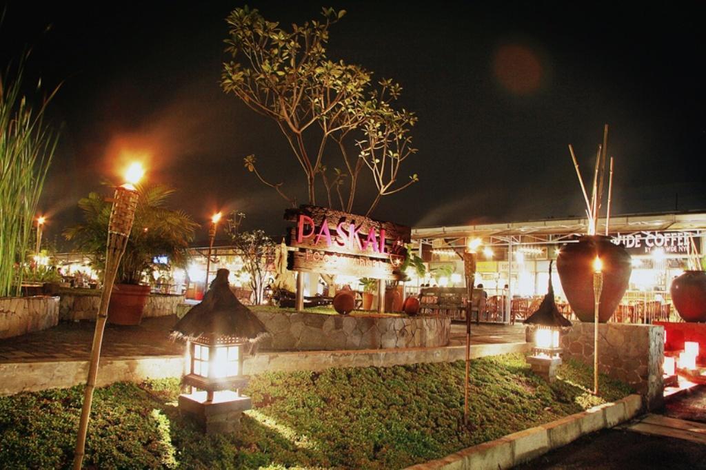 Hyper Inn Bandung Ngoại thất bức ảnh