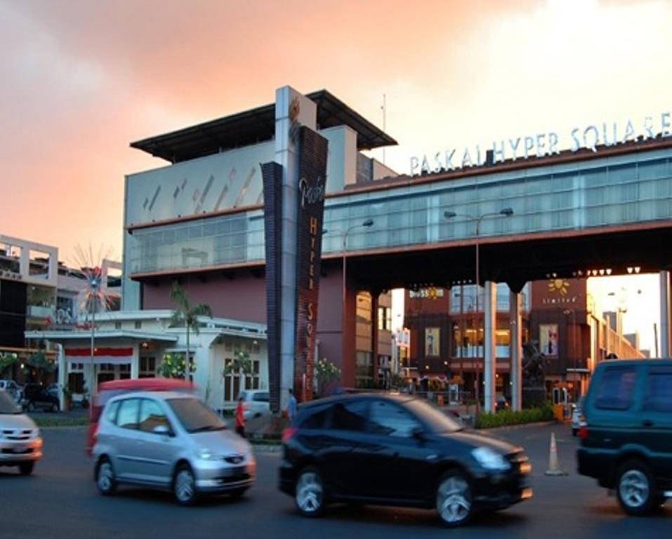 Hyper Inn Bandung Ngoại thất bức ảnh