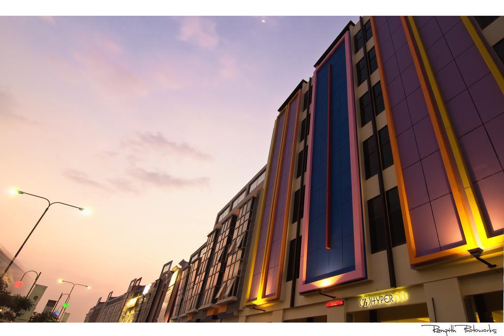 Hyper Inn Bandung Ngoại thất bức ảnh